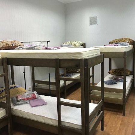 Ararat-Demeevskaya Hostel 키예프 외부 사진