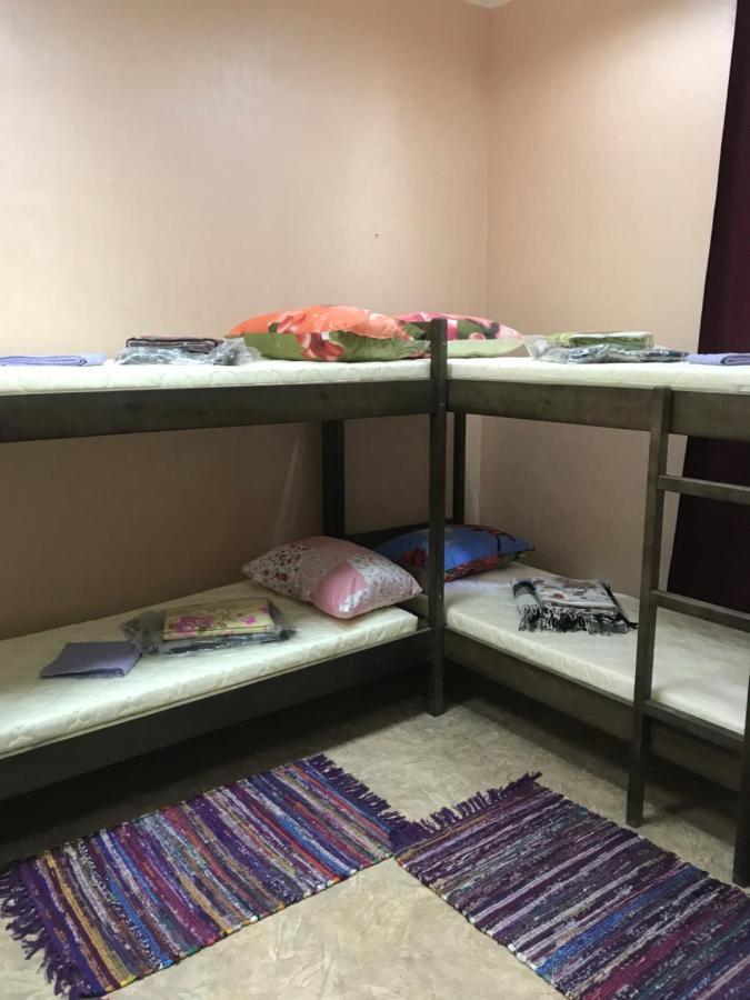 Ararat-Demeevskaya Hostel 키예프 외부 사진