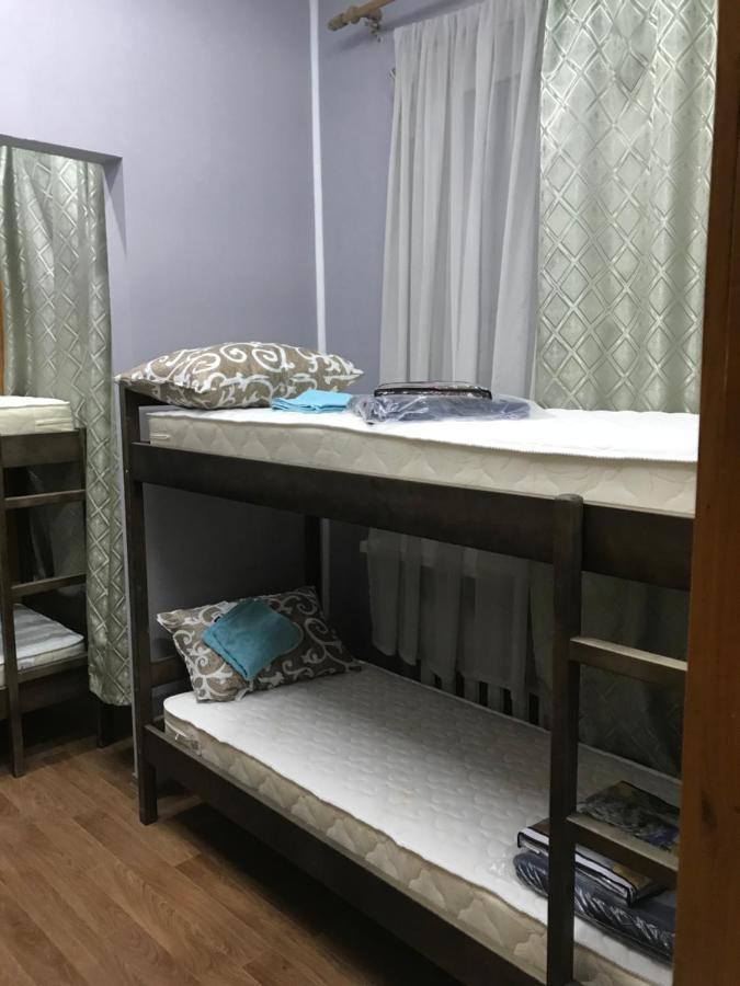Ararat-Demeevskaya Hostel 키예프 외부 사진